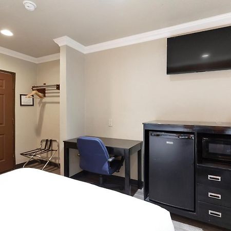 Le Blanc Inn & Suites إل مونتي المظهر الخارجي الصورة