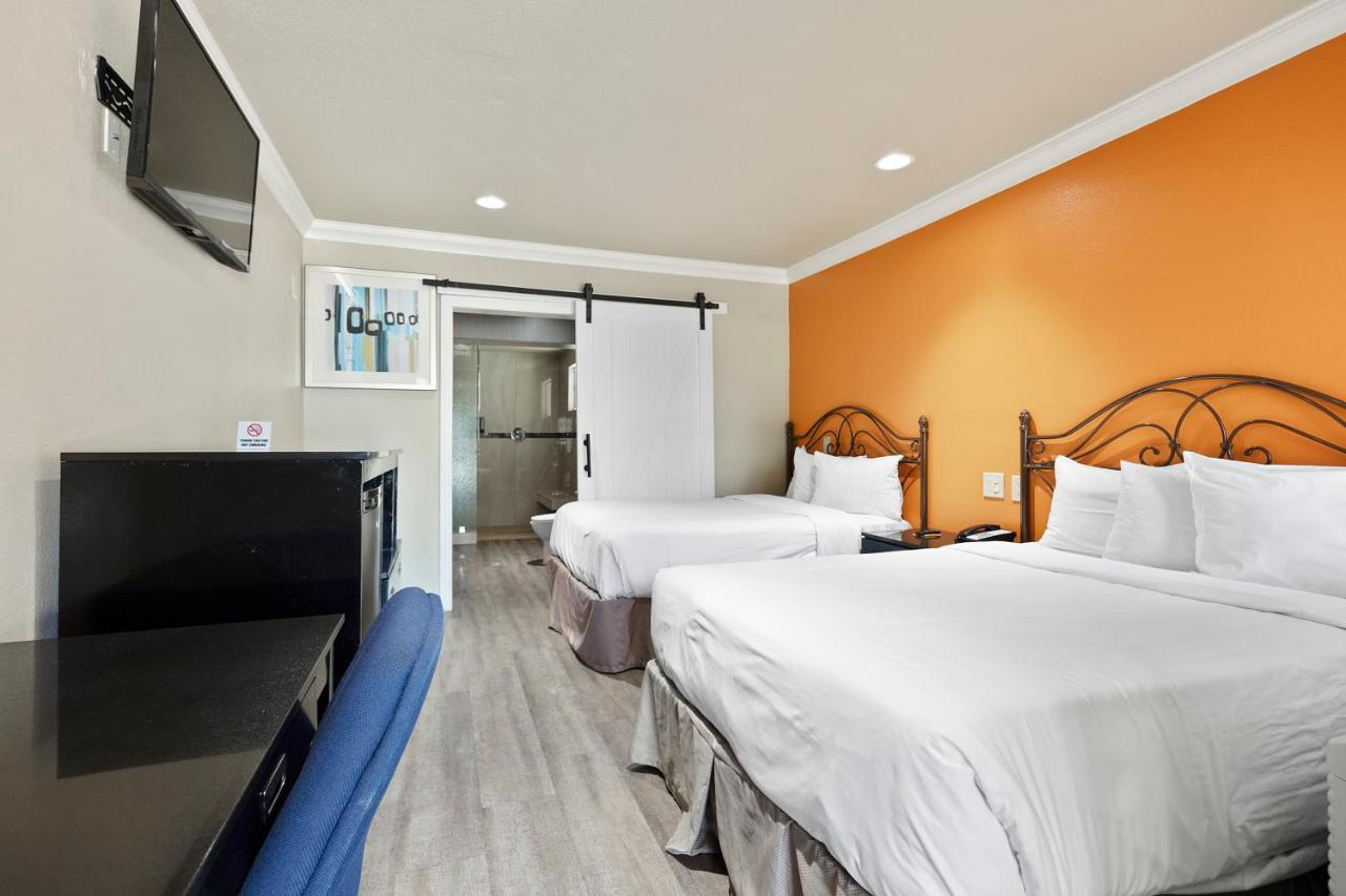 Le Blanc Inn & Suites إل مونتي المظهر الخارجي الصورة