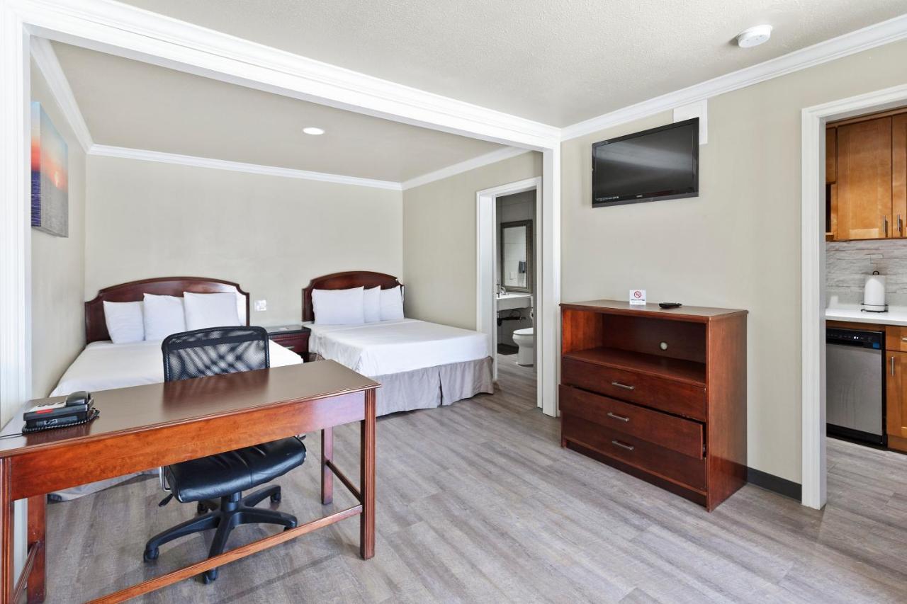 Le Blanc Inn & Suites إل مونتي المظهر الخارجي الصورة